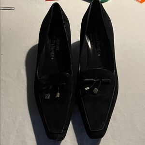 Donald J Pliner Couture 7M black suede kitten heel closed toe